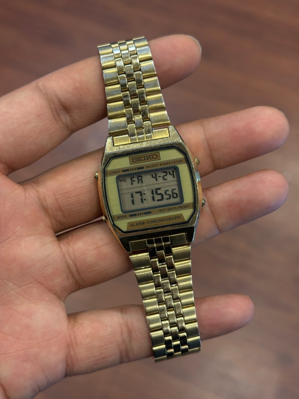 Seiko vintage rare Gold Digital Alarm Watch unisex